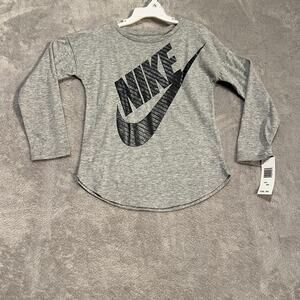 Nike Shirt Girls 6X Gray Long Sleeve Swoosh Graphic Athletic Youth Tee Top